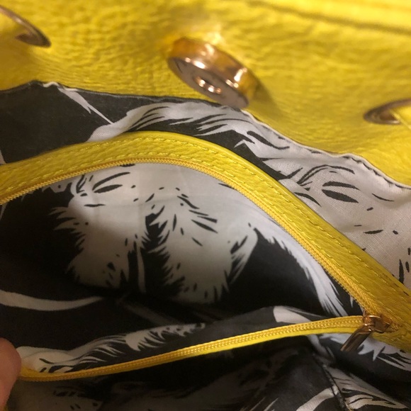 Steve Madden Backpack Purse - Picture 6 of 10
